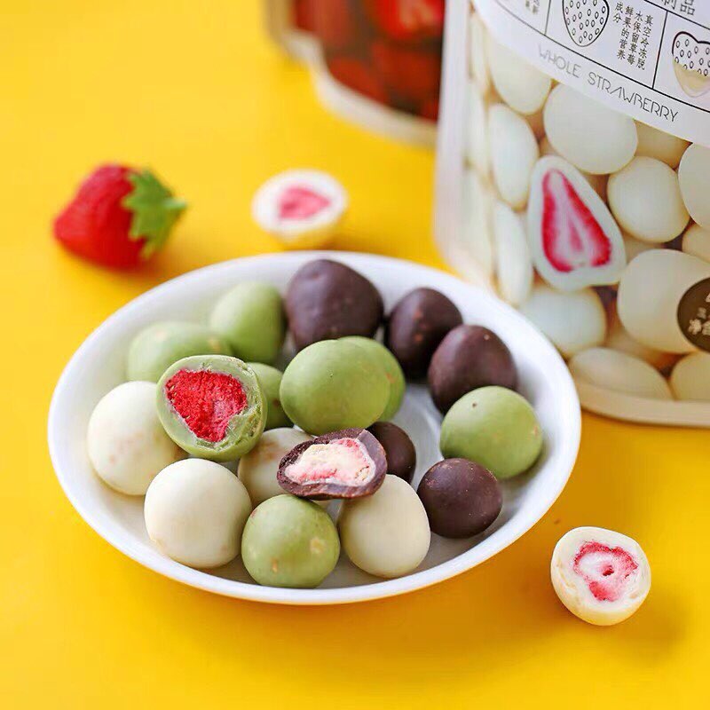 Combo 3 goi Socola nhân dâu tây sấy giòn