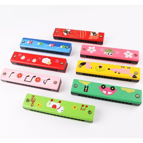 1 chiếc kèn Monika đồ chơi gỗ cho bé phát triển giác quan và cảm thụ âm nhạc