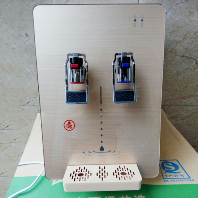 Cây nước nóng lạnh treo tường- Nguồn cấp nước trực tiếp gắn từ máy lọc nước gia đình- hàng cao cấp