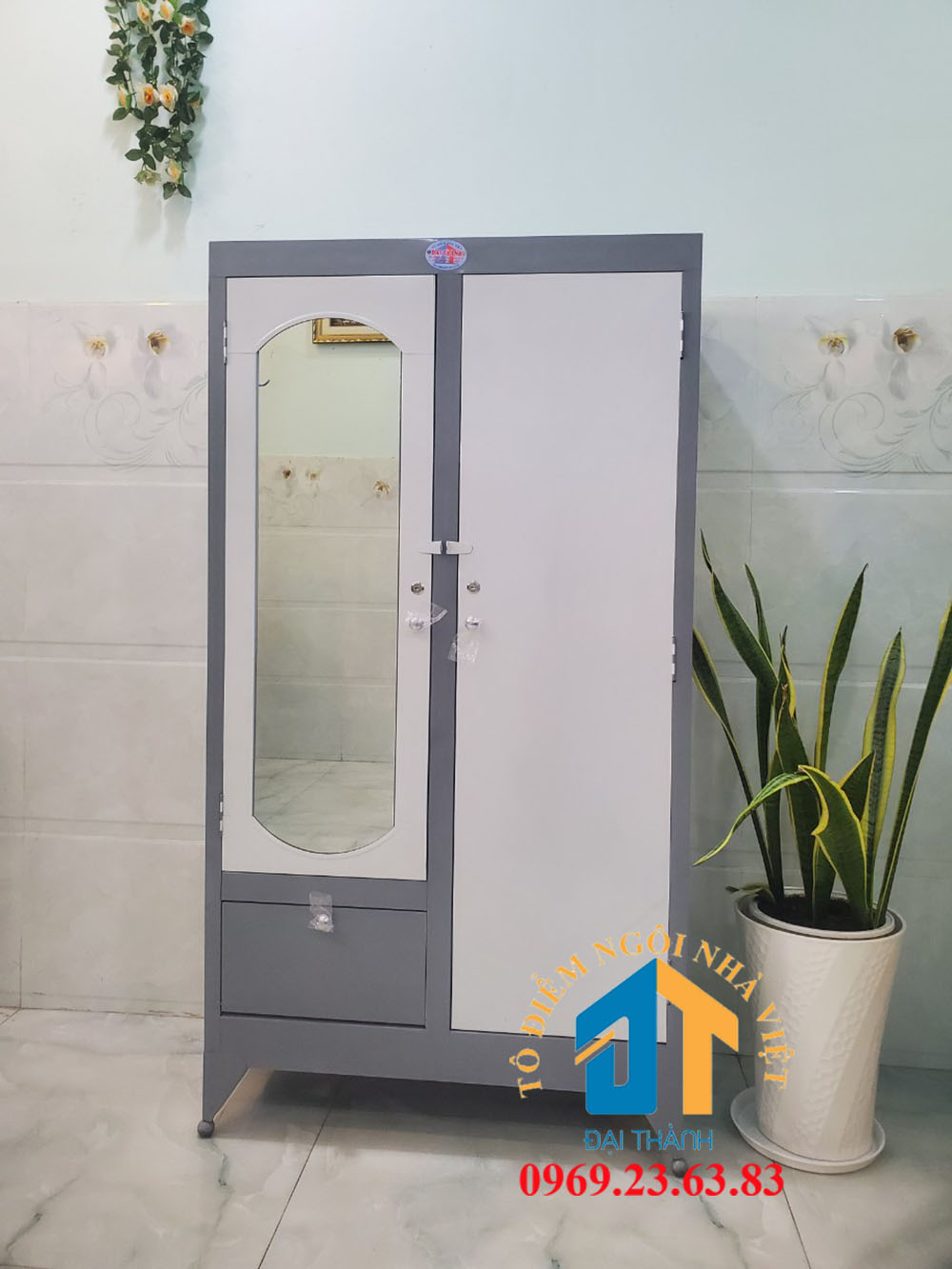Tủ sắt quần áo cao 1m6 ngang 90cm màu xám, có hộc và khóa kéo - Nội Thất Đại Thành