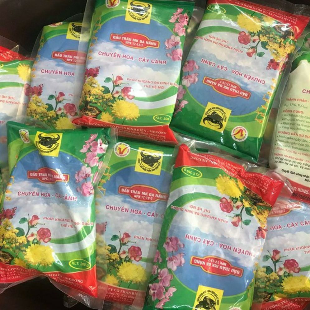 phân bón nảy chồi ra lá - phân npk 3 màu - gói 200gr