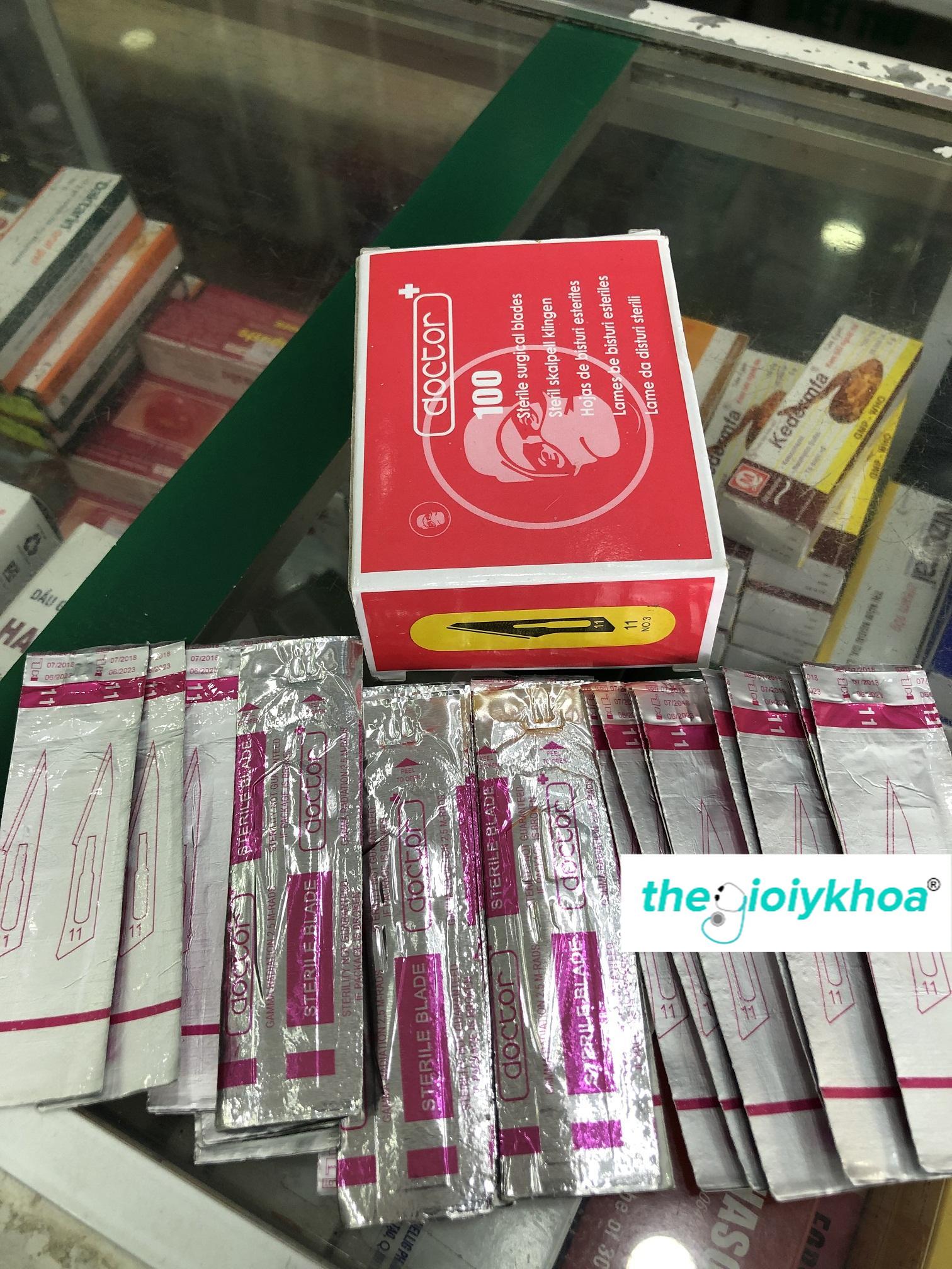 Bộ 50 lưỡi dao mổ 11, lưỡi dao rạch mụn, lưỡi dao phẩu thuật DOCTOR số 11 lưỡi dao y tế lưỡi dao phẫu thuật mổ số 11 doctor Thegioiykhoa