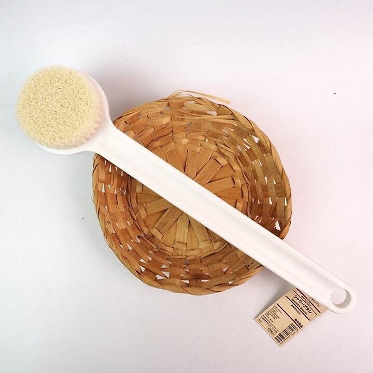 Bàn Chải Chà Lưng, Massage Toàn Thân Cán Dài Shower Brush, Có Móc Treo - Màu Trắng
