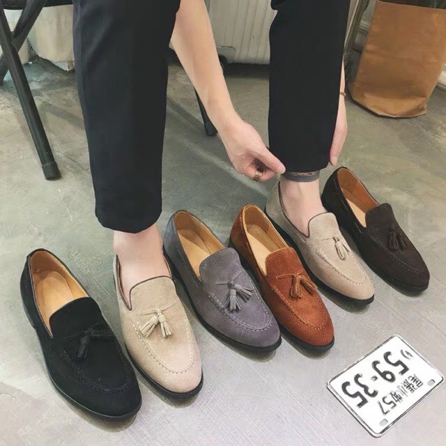 giày lười da lộn nên chân rất lịch lãm