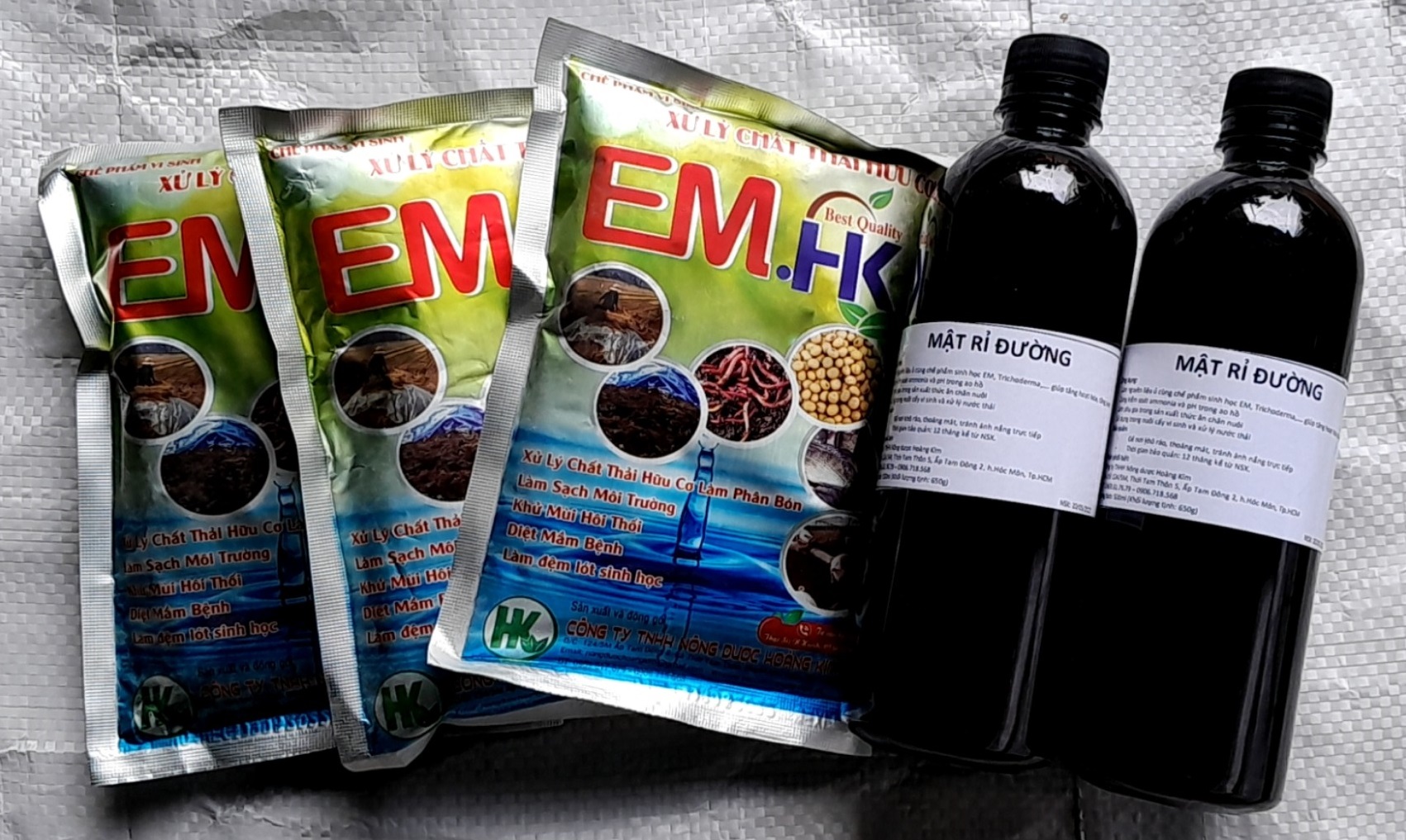 Em- xử lý chất thải hữu cơ. combo 3 gói em và 2 chai mật rỉ đường.