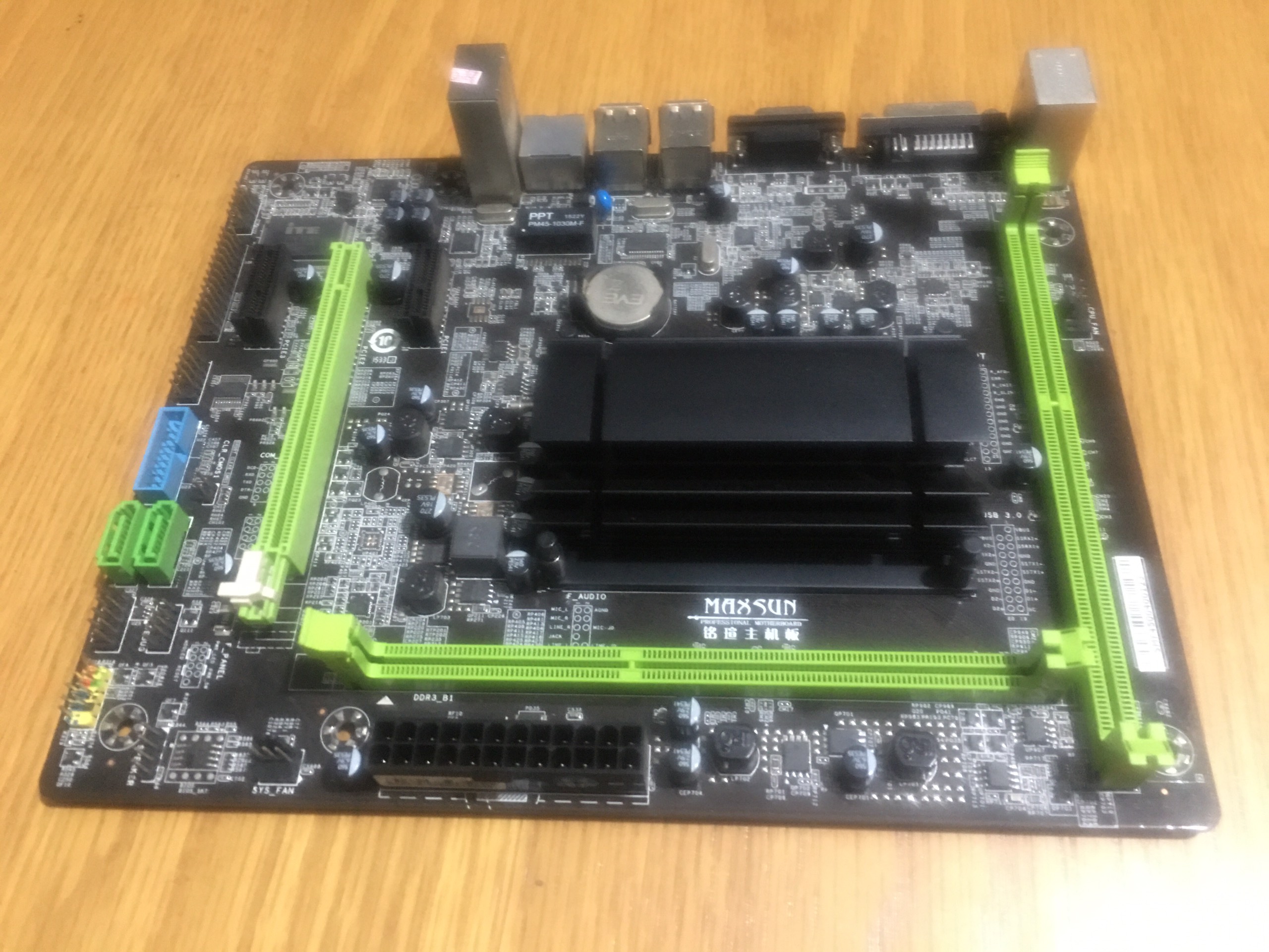 Combo main ms-n3150 tích hợp cpu n3150 và 4g ram ddr3
