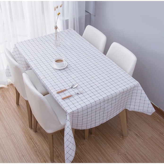 Khăn trải bàn PVC họa tiết ca rô 137x180cm