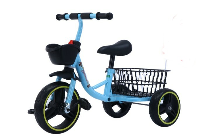 Xe đạp 3 bánh có giỏ đựng đồ