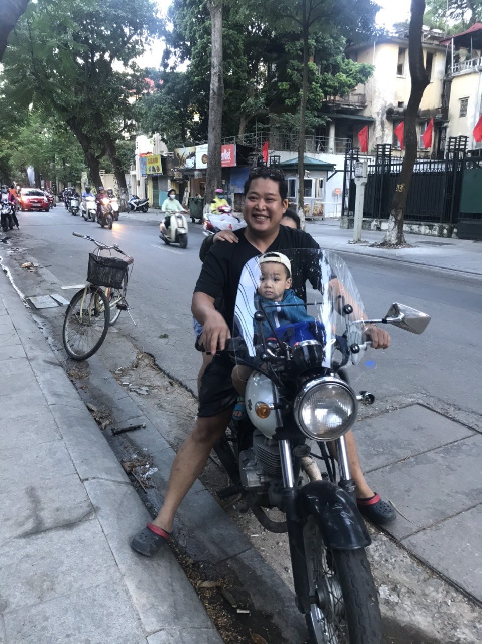 Kính chắn gió xe máy Suzuki 125