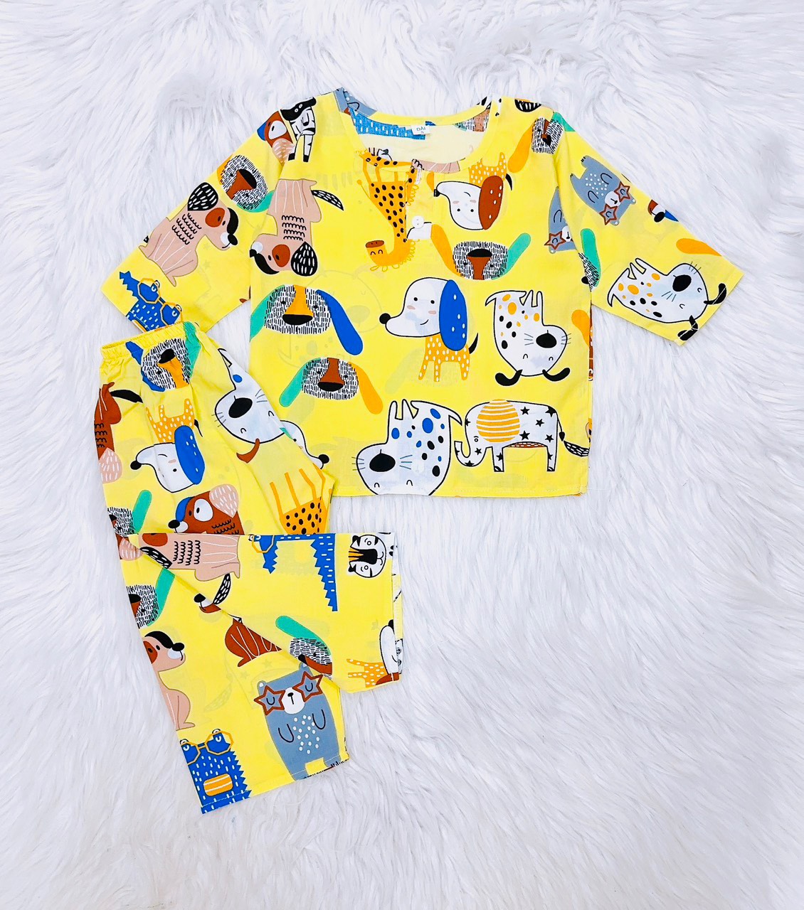 Bộ Quần áo Tole, lanh bé trai / Mẫu tay dài, cài 2 nút trước / Size 4 - L cho bé 8-40 kg/ Chất vải tole, lanh 2 da loại 1 mềm mịn, hàng gia công tại shop