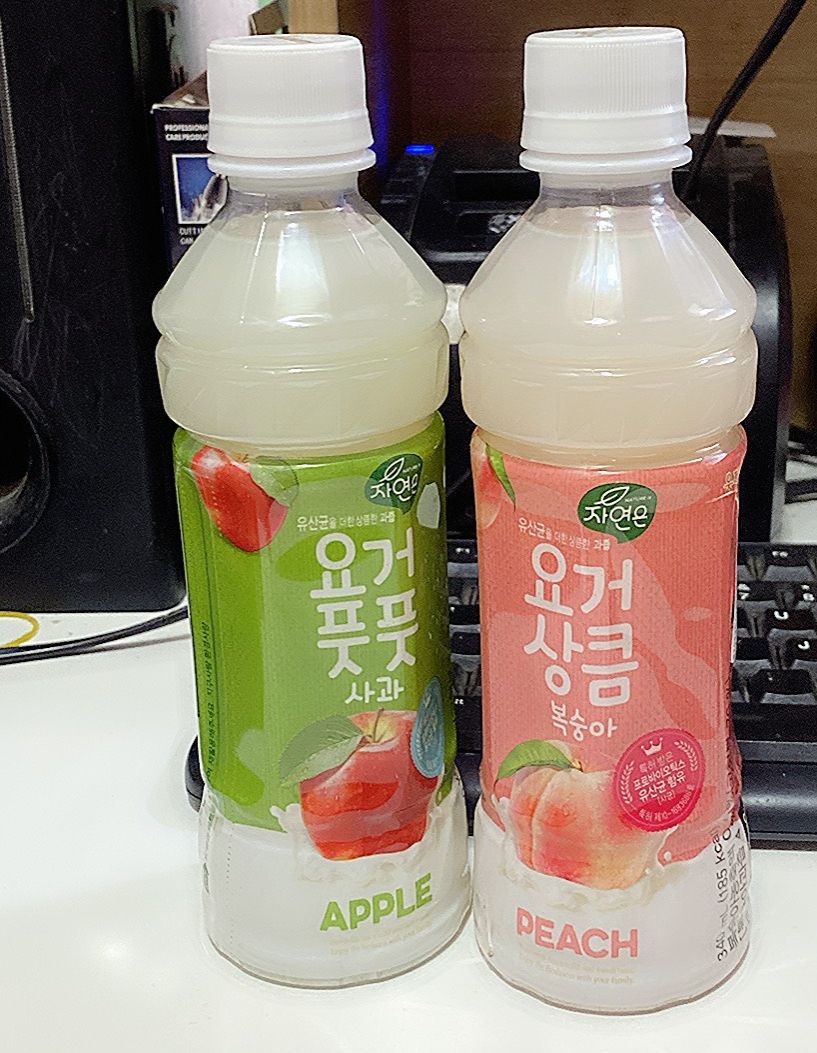 1 chai nước uống lợi khuẩn woongjin 340ml của hàn quốc - exp 21/09/2024