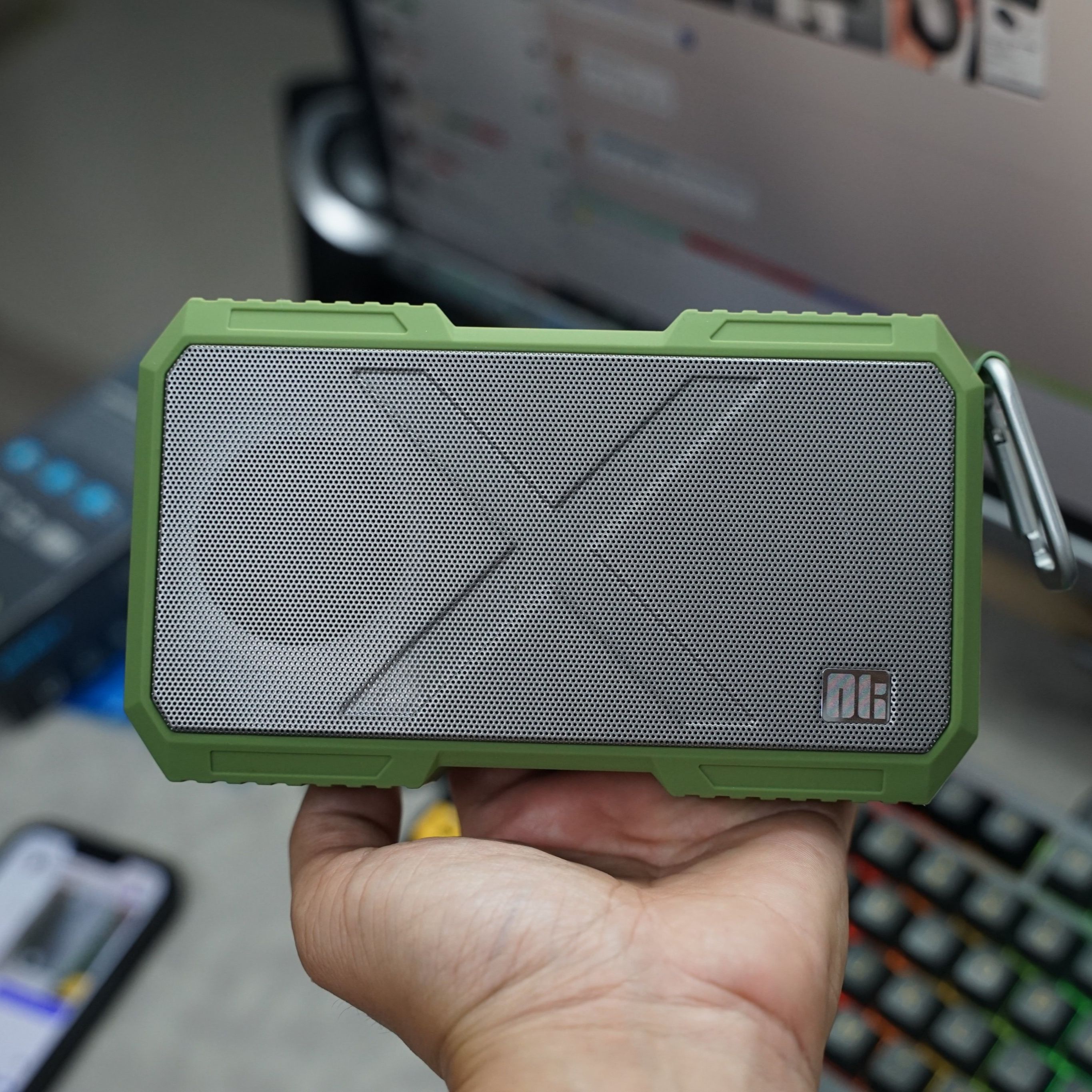 Loa Bluetooth kiêm sạc dự phòng, chống nước Nillkin X-MAN X1