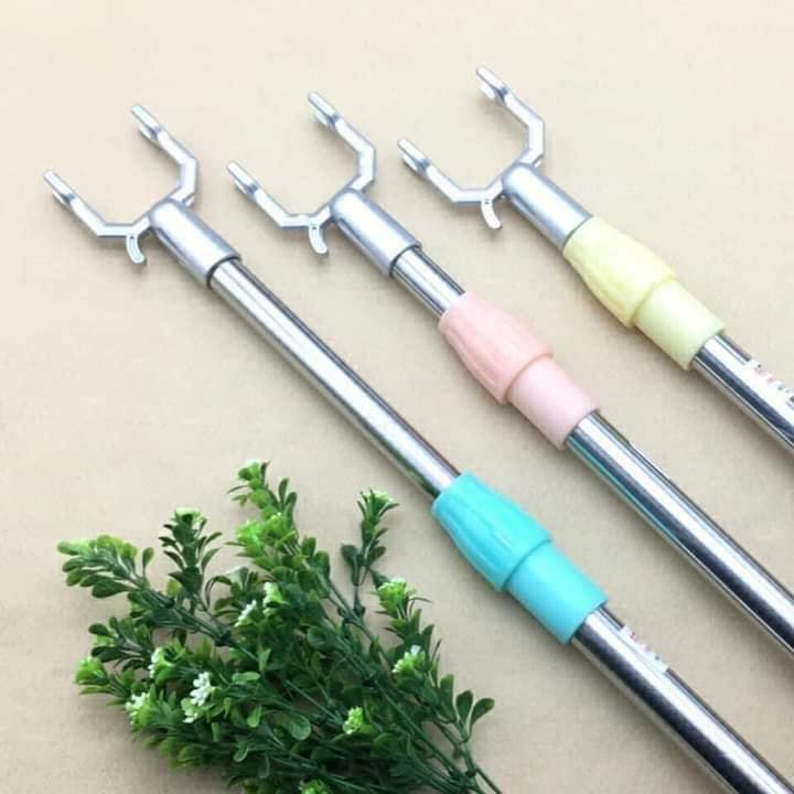 Cây treo quần áo - Gậy lấy đồ - Cây lấy đồ - Cây phơi đồ (điều chỉnh độ dài)-Gậy phơi quần áo rút gọn--Gậy lấy đồ - Cây phơi và lấy đồ móc treo quần áo inox -cây phơi đồ-gậy lấy quần áo(dài 1,5m)