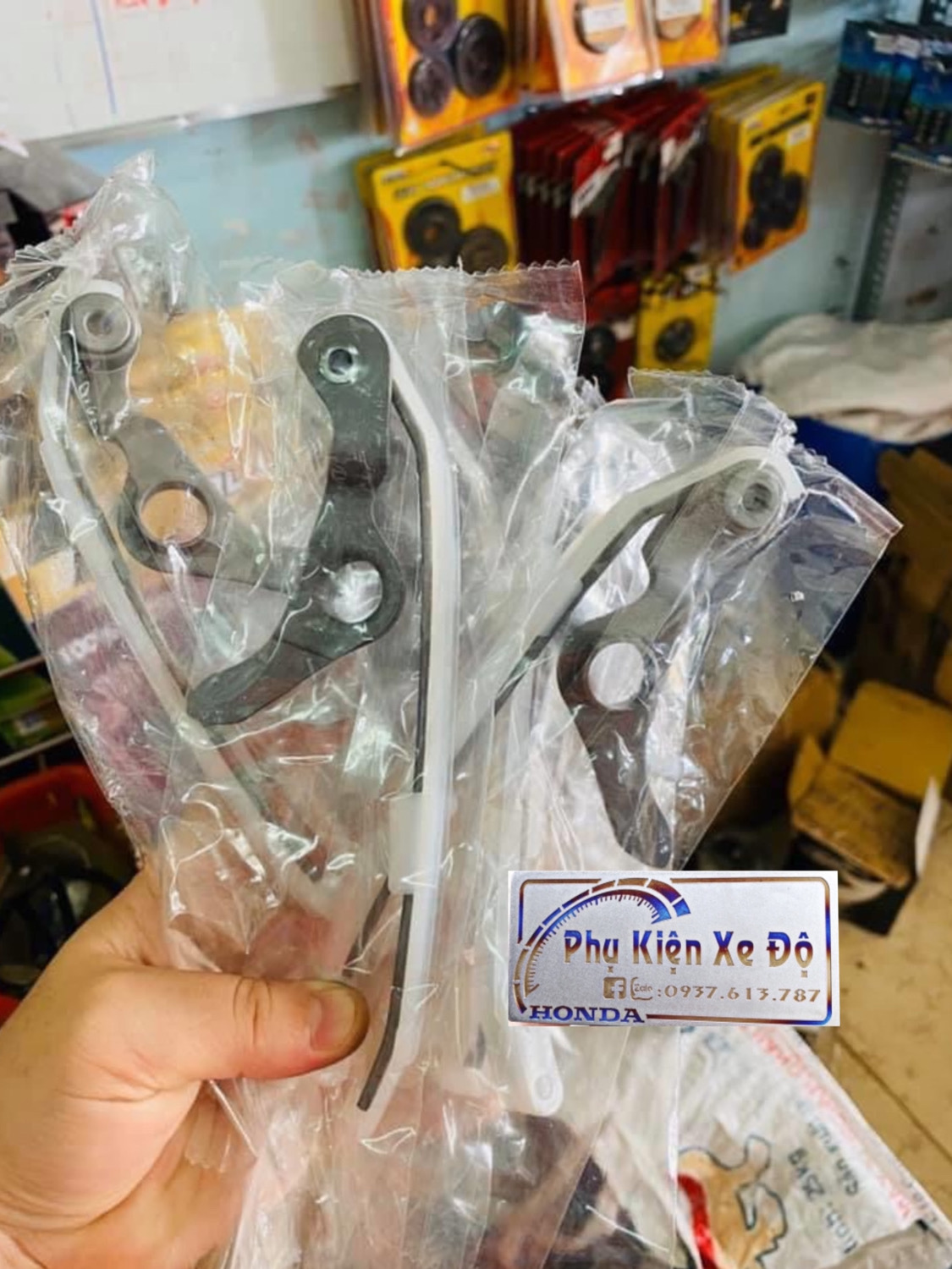 Thằ,ng lằn đở sên wave s 110 mẩu tha,iland