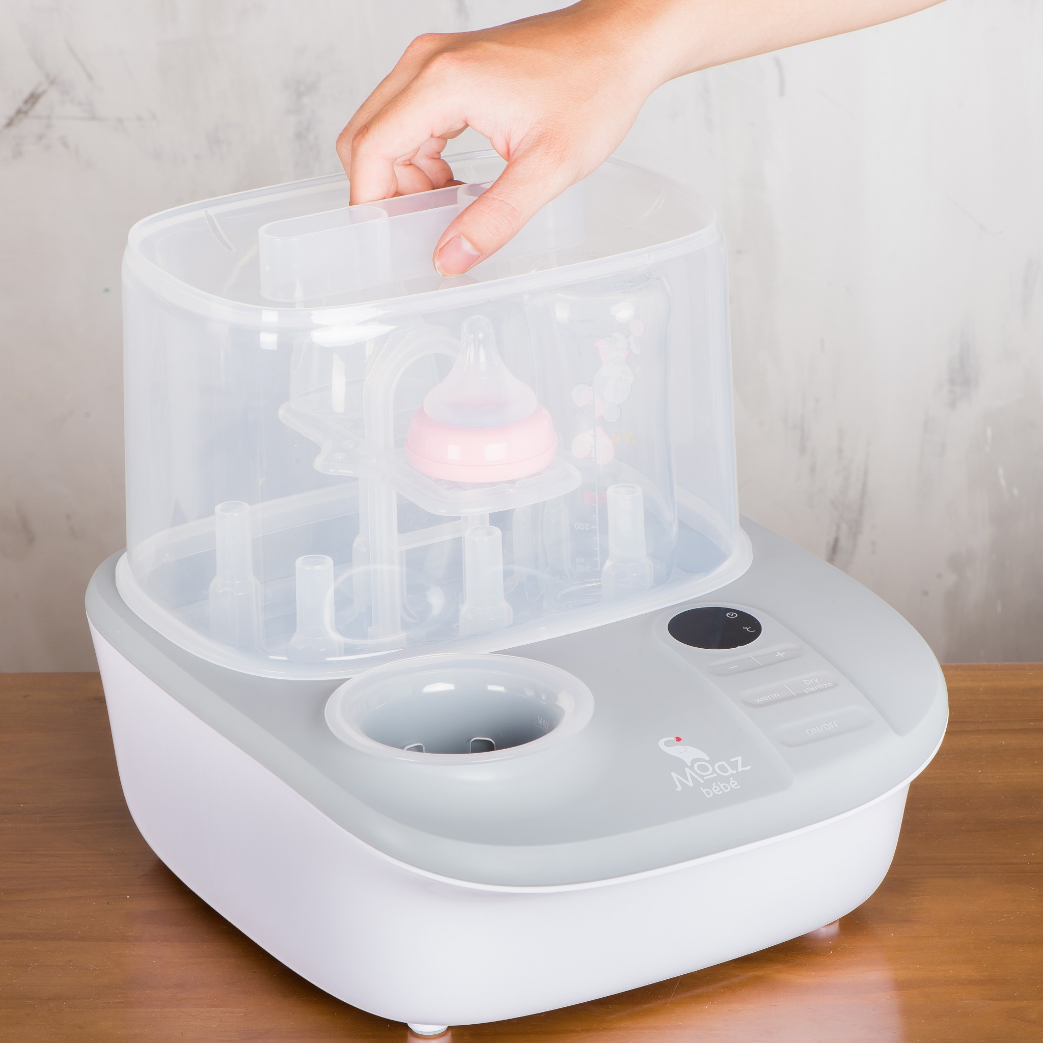 [HCM]Máy Tiệt Trùng Sấy Khô Và Hâm Sữa Moaz Bebb Đa Năng MB-005 Sử Dụng Đơn Giản Mang Lại Sự An Toàn Và Tiện Lợi Giúp Bố Mẹ Chuẩn Bị Sữa Cho Bé Chu Đáo Hơn Với Việc Dùng Hơi Nước Tia UV Giúp Tiêu Diệt 999% Các Loại Vi Khuẩn