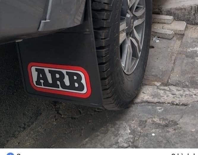 Chắn bùn arb thái lan dùng cho dòng bán tải, suv bộ 4 cái