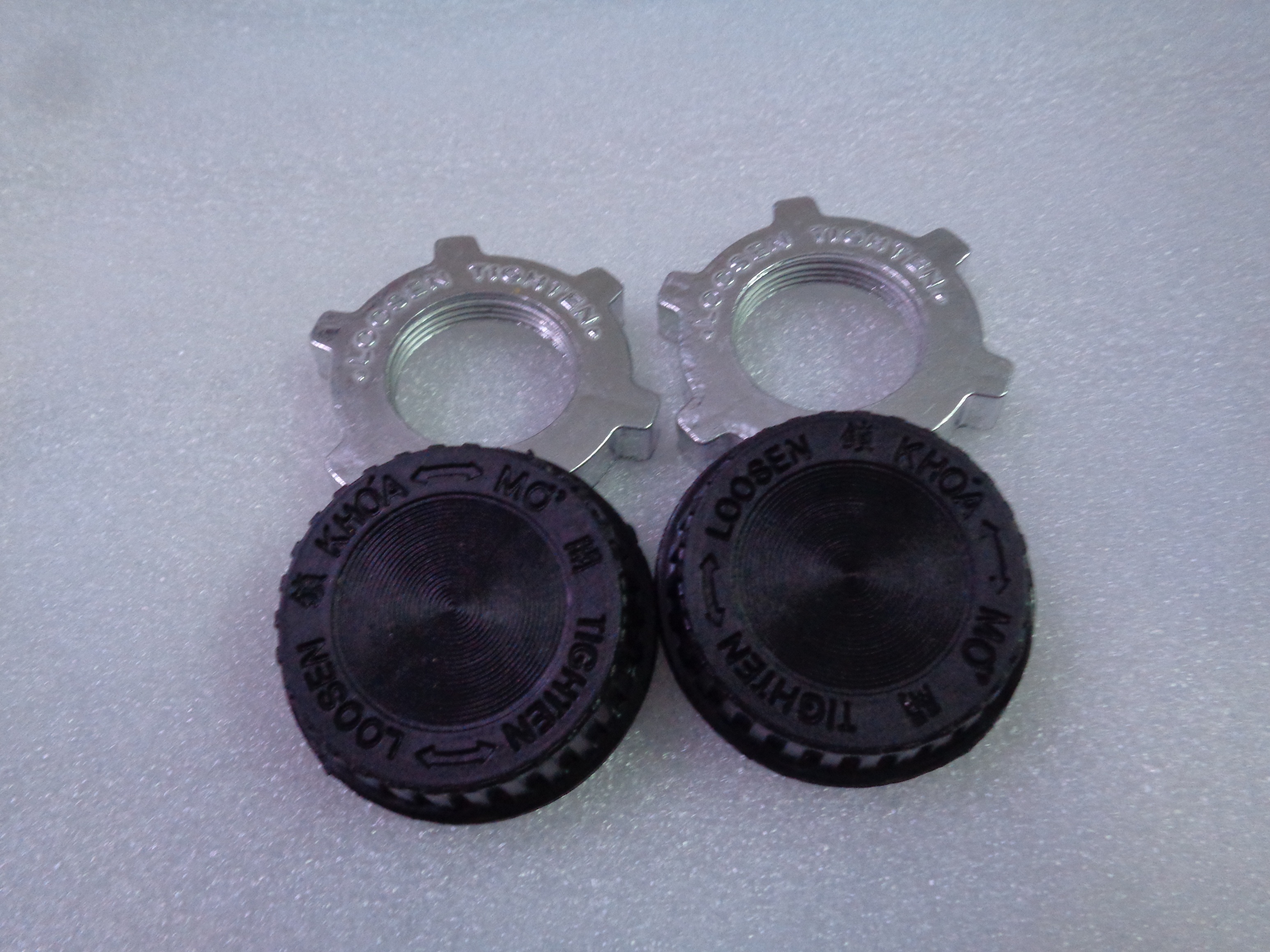 Combo gồm: 02 tán cánh + 02 tán lồng (nhôm) quạt B4