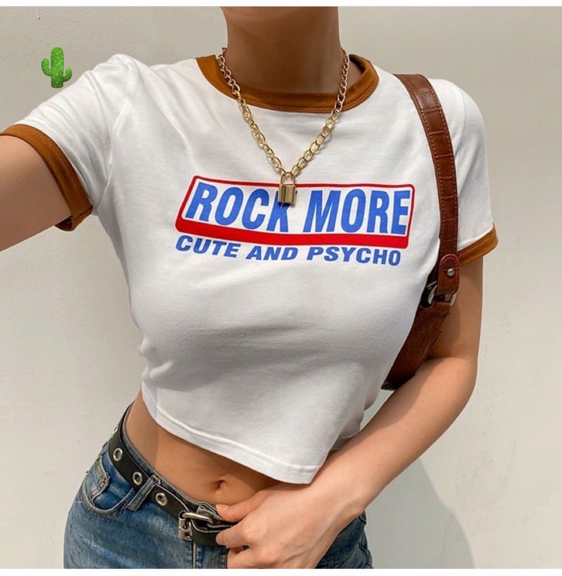 Áo croptop trắng phối viền in chữ trước cực cool ttpk0223