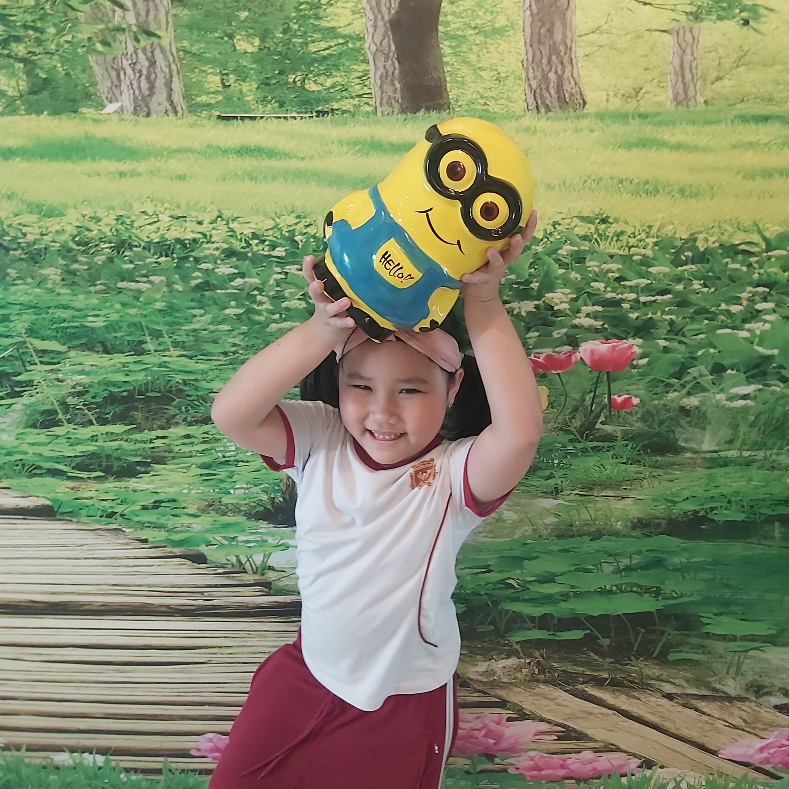 Heo Đất Tiết Kiệm Tiền Minion gốm men sứ Bát Tràng size đại - 4 màu lựa chọn - Heo Đất Tiết Kiệm Tiền phong thủy - Lợn Đất Đất Tiết Kiệm Tiền