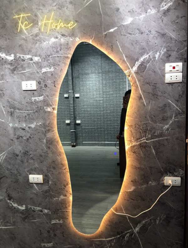 Gương hậu led thiết kế 700 x 1000