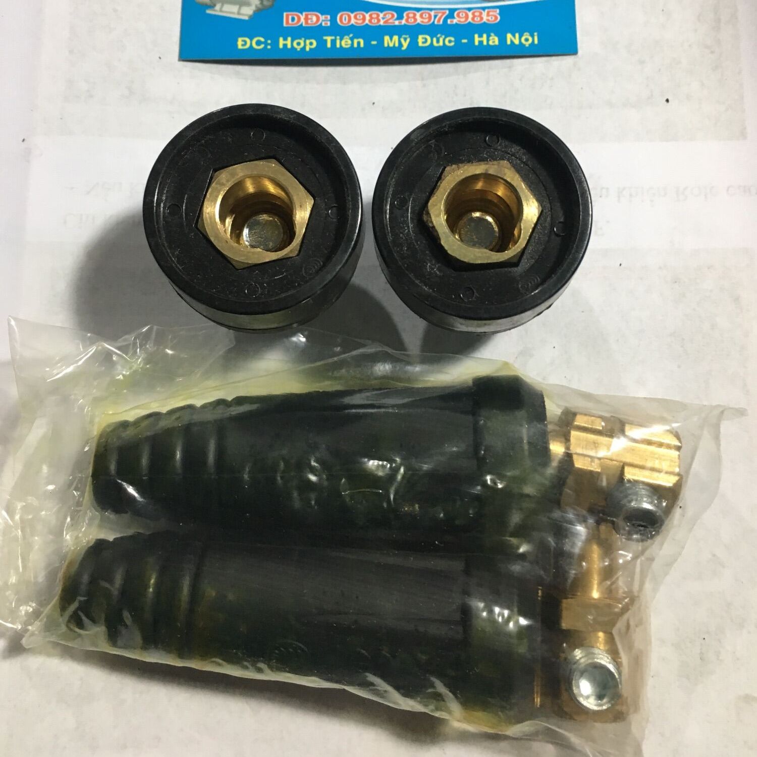 Zắc nối nhanh máy hàn điện tử ( chân to lỗ 14mm)