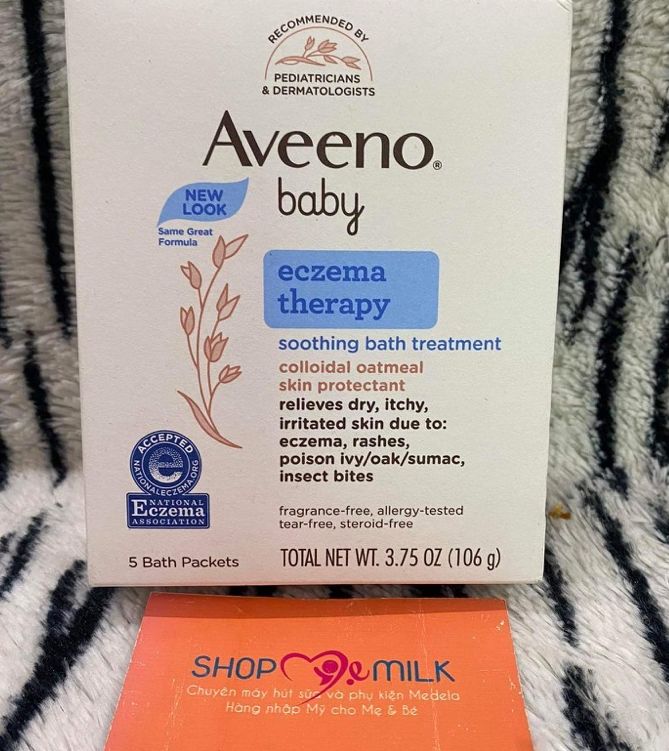 Bột tắm giúp làm dịu da khô, ngứa, kích ứng do phát ban, chàm, côn trùng cắn cho bé Aveeno Baby Eczema Therapy Soothing Bath Treatment (hộp 5 gói)