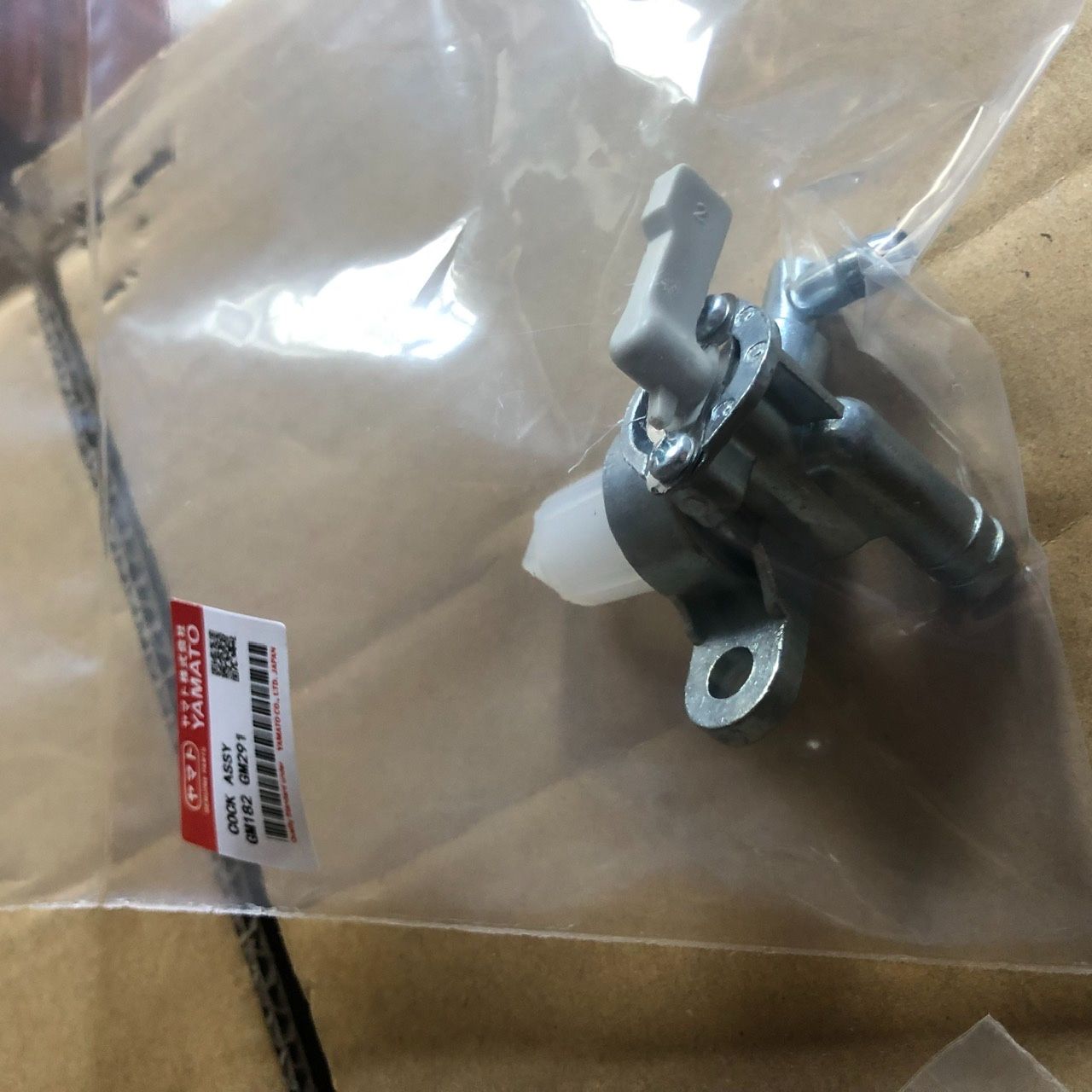 Khóa xăng máy Mitsubishi GM291 GT600 GM181 GM182 GM132 GM82 GT240 GT241 G291 GT400