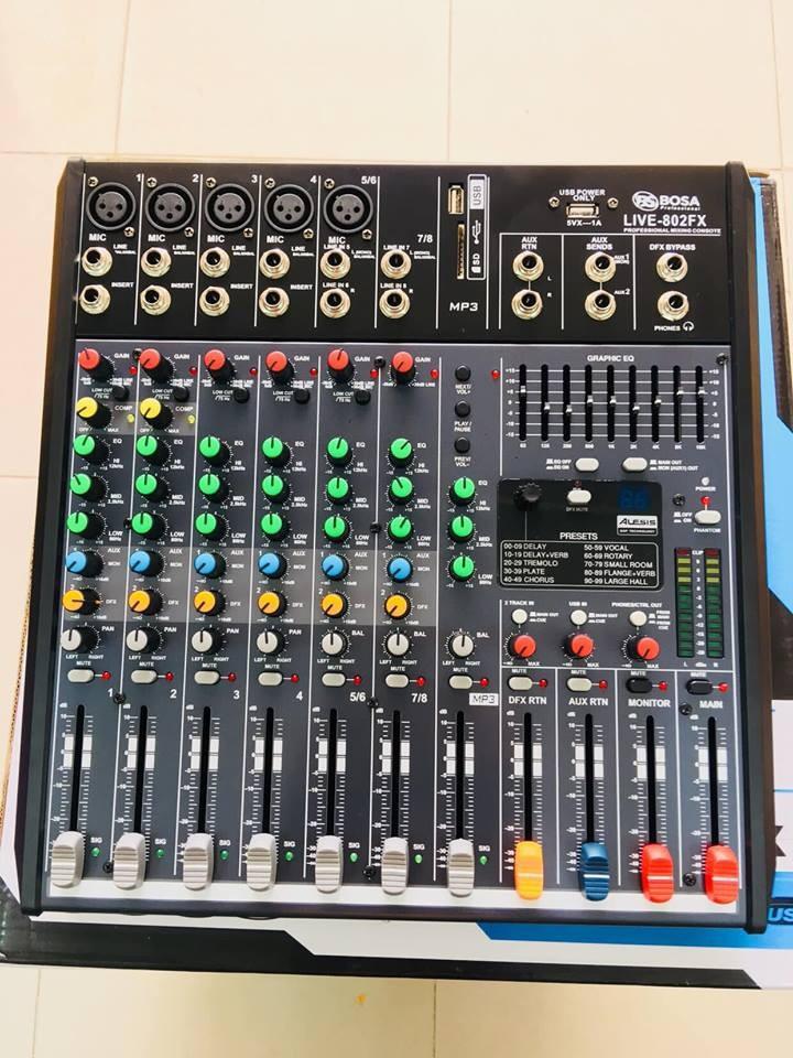 Bàn mixer BOSA LIVE 802FX tích hợp bộ effect Alessic, echo và reverb cực hay