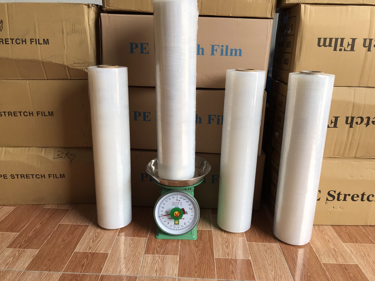 Màng bọc hàng hoá, Pallet PE tiện dụng khổ 50cm nặng 3.5kg