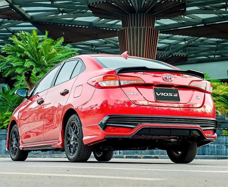 Đuôi gió xe vios 2019 2020 2021 2022 2023 mẫu grs, hàng mộc chưa sơn