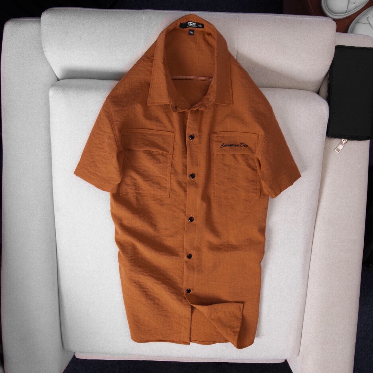 [HCM]ÁO SOMI NAM NGẮN TAY MÀU CAM ĐẤT CHẤT ĐŨI NHẬT THỜI TRANG CAO CẤP THỎ TÂY SHOP94 ĐN003