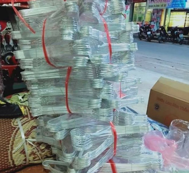 Sét 45 chiếc móc nhôm treo quần áo người lớn - móc treo loại to