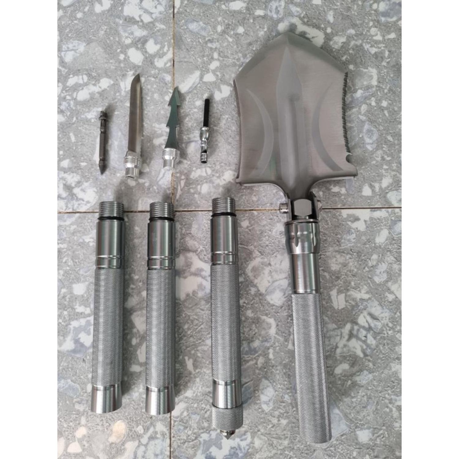 Xẻng quân dụng đa năng đi phượt cao cấp, đa năng gấp gọn . 82cm- 1m