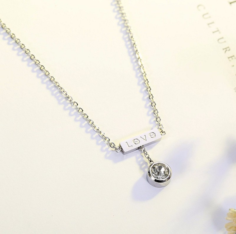 Dây chuyền love titan không đen tt 0627