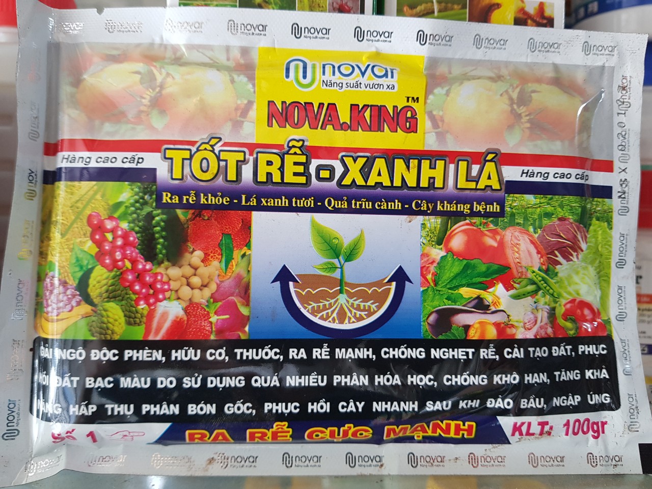 Phân bón Novarking 100 gram, phân bón hữu cơ, kích thích ra rễ cực mạnh.