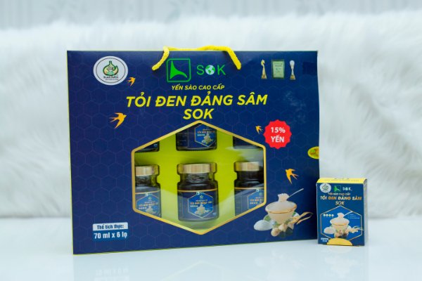 Nước yến tỏi đen đảng sâm