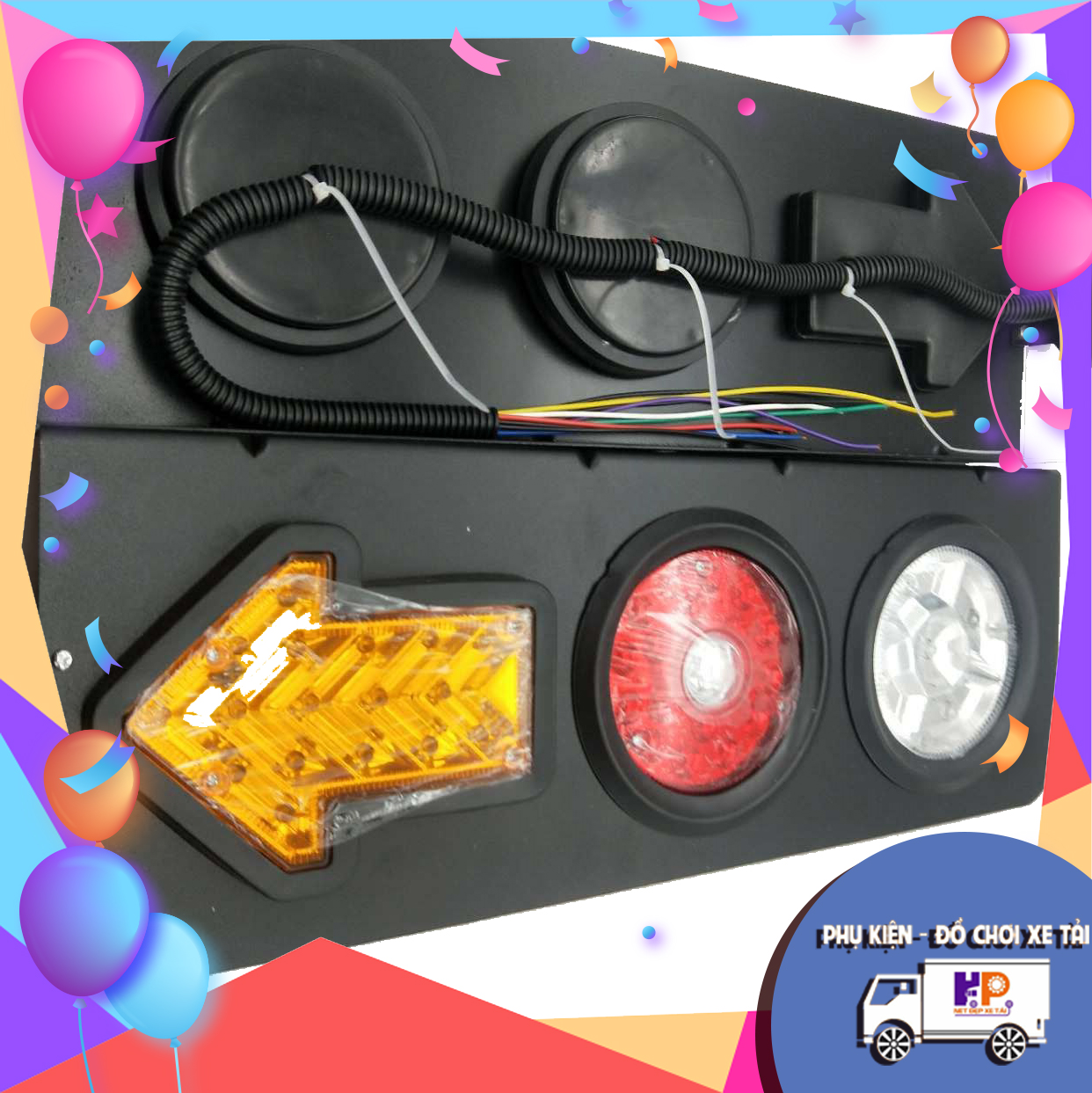 01 bộ Đèn led mũi tên - đèn led hậu xe tải 24V độc lạ