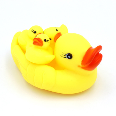 Đàn Vịt vàng thả nhà tắm có còi kêu chút chít gồm 1 mẹ 3 con – Đồ chơi nhà tắm