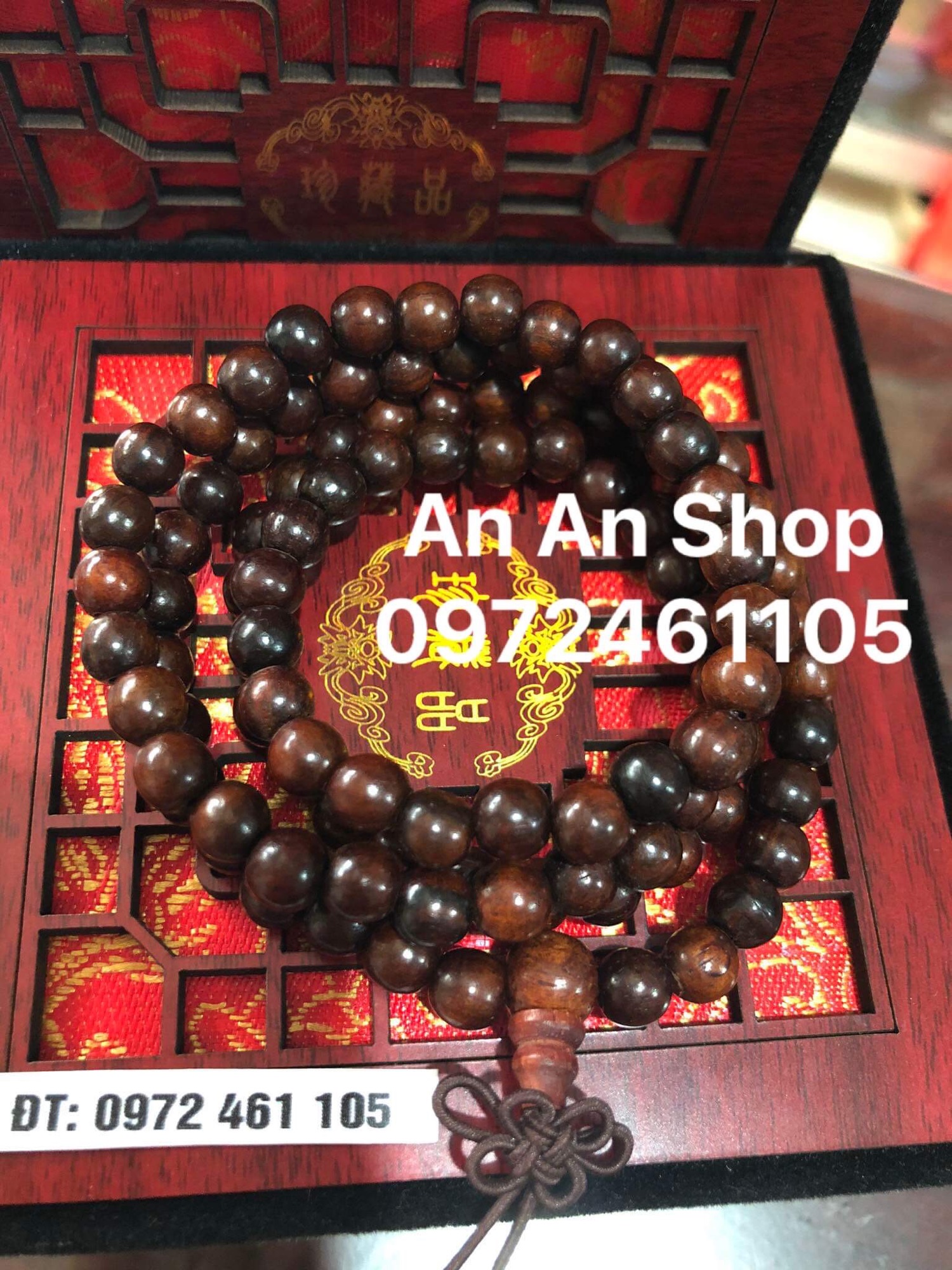 Vòng tay 108 hạt 6ly làm từ gỗ trắc màu nâu đỏ