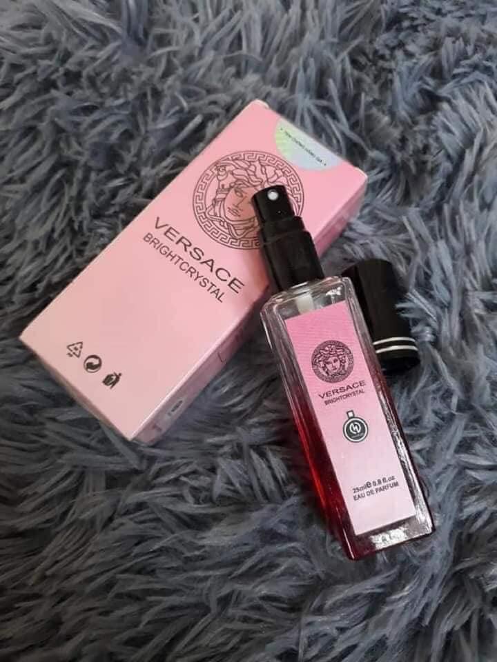 Nước hoa mini pháp hparfum versace brightcrystal nữ dạng xịt 25ml
