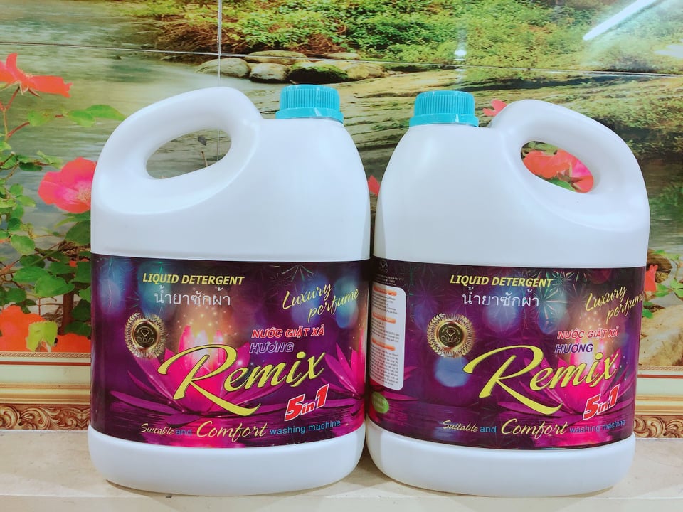Nước giặt xả 5in1 hương Comfort Remix 3,6l