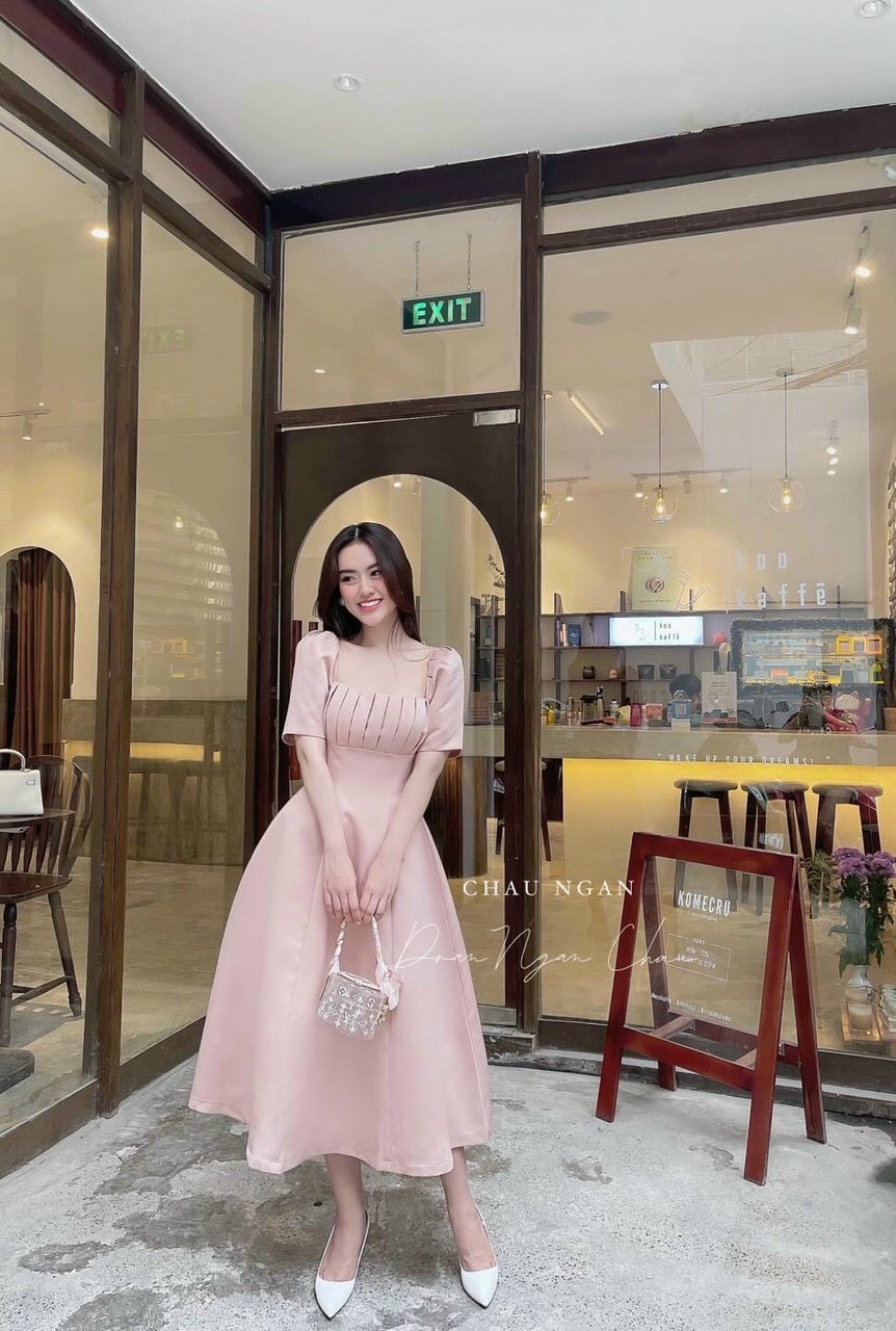 Đầm gấm nữ dạo phố siêu xinh