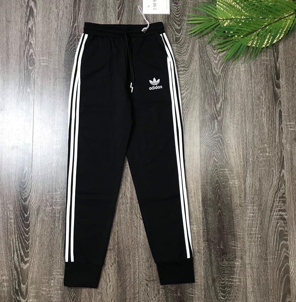 QUẦN THỂ THAO 3 SỌC BO GẤU SIÊU ĐẸP