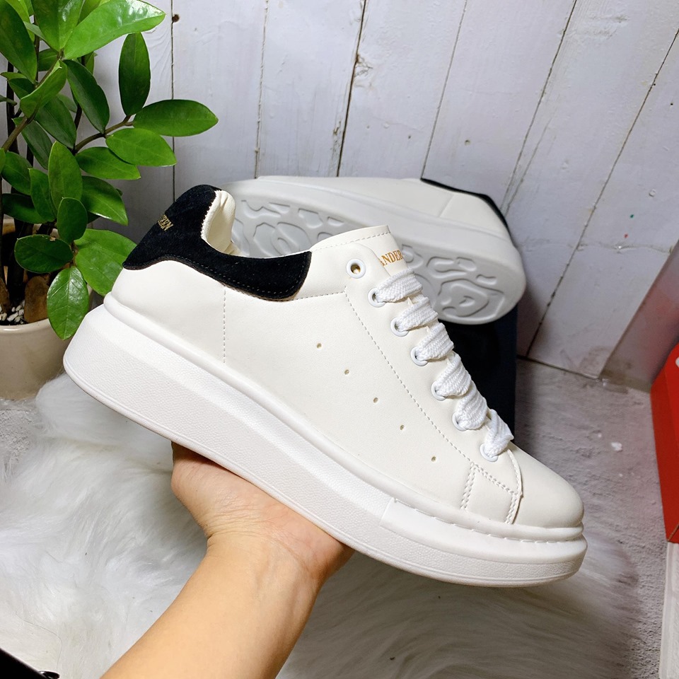 [HCM]Giày Đế Cao Nam Nữ MC Queen Thời Trang Cao Cấp Gót Nhung [Ảnh Thật Tặng Box ]