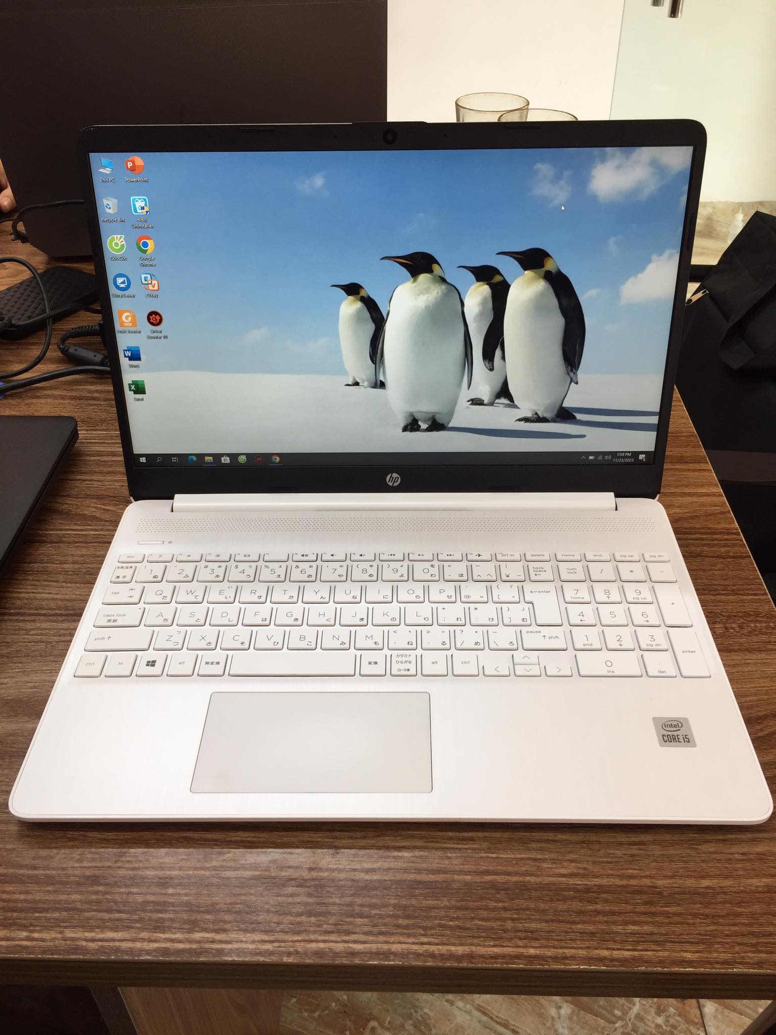 HP 15s fq1 Nhật zin