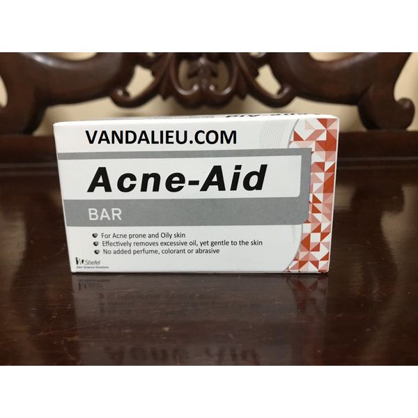 Sản phẩm acne-aid bar 100g. xà phòng