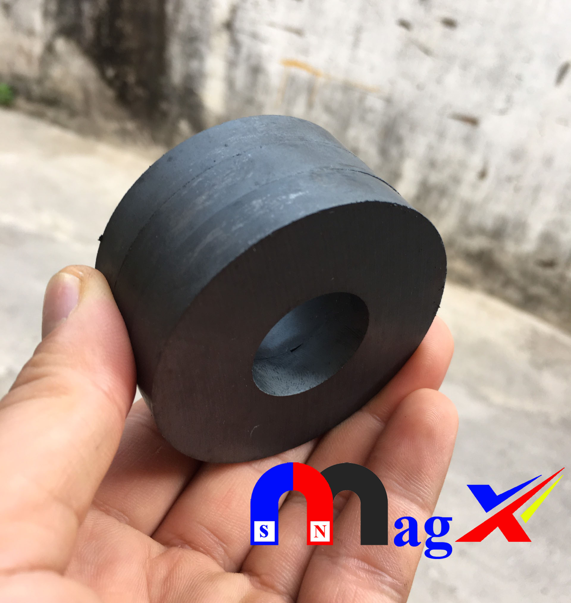 Nam châm ferrite 50 x 22 x 6 mm, nam châm đen, nam châm làm loa diy
