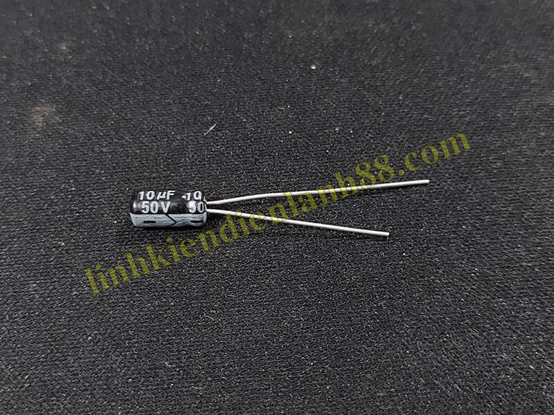 30 cái tụ hóa 10uf 50v mới !