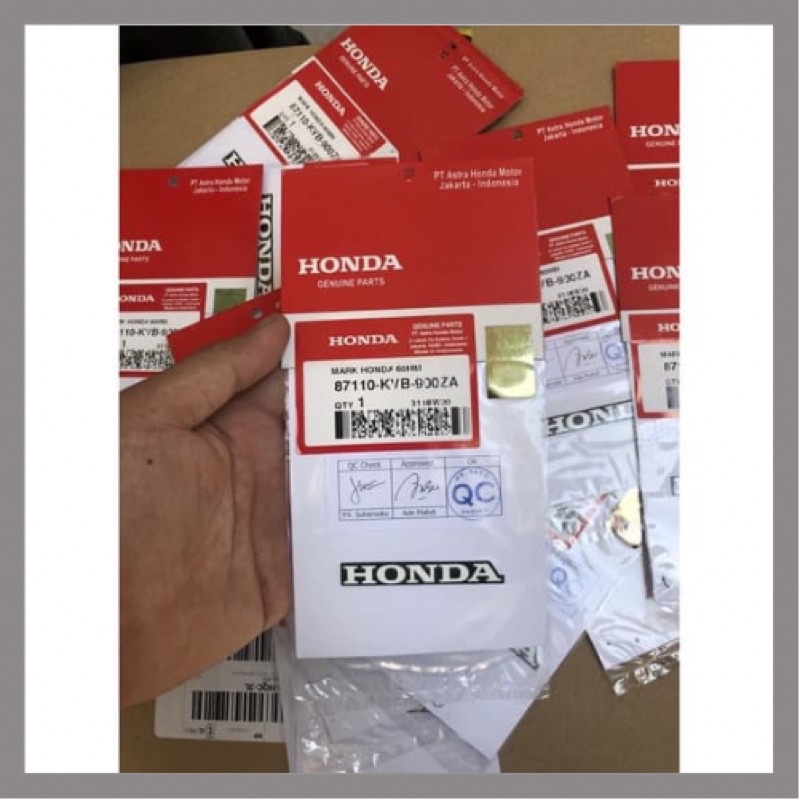 Tem zin honda dán đầu xe Vario, click