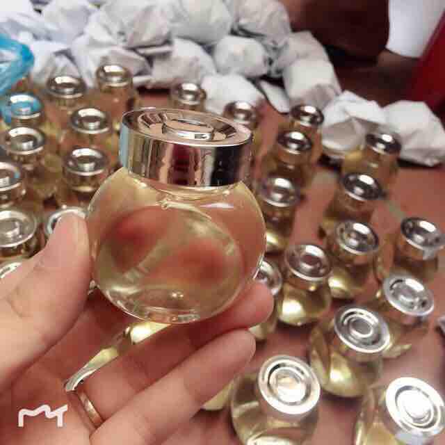 Dầu dừa lọ 50ml nhỏ xinh thơm nức